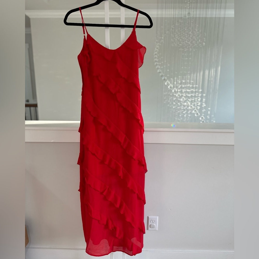 Commense Elegant Red Ruffle Dress - Picture 4 of 8